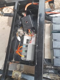 ستوته شحن الحجم الكبير نظيفه جدا اختي الجديده للبيع سته بطاريه الحجم ا...