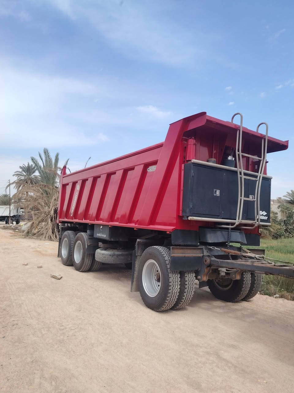 سلام عليكم مقطرره للبيع ***********
