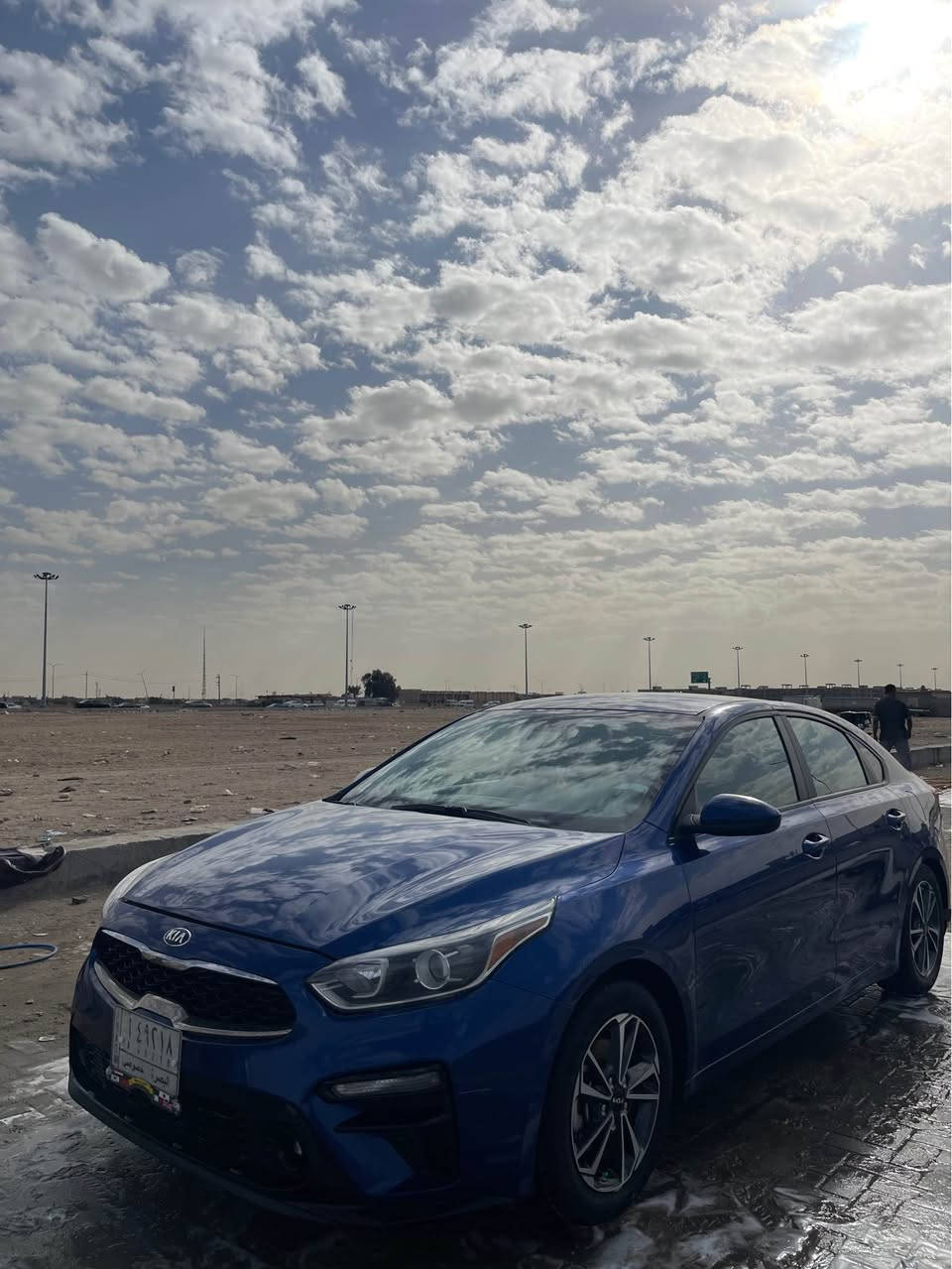 للبيع كيا فورتي مديل 2020 معوقين بصرة لون ازرق مكينه 2000 دوش ماشيه 70 السياره جديده حيل بعدهه ريحت الشركه بيهه ممتعوبه استخدام شخصي غرفتهه تخبل السياره داخله من امريكه كفاله وهنا بالعراق صار بيهه ضربه يم الايت الامامي ورجع بارد الجاملغ وتبدل البنيد جاهزه مكينه كير تبريد طخم تاير حته الحداده بعدهه مالت الشركه سنويه 2027 مواصفات تحكم استرين شاشه كار بلي كامره دواره 3 وضعيات قياده نورمال وسبورت ونضام ايكو السياره جاهزه للاخير سعرها 137 مكان السياره البصره حمدان وهاذه رقم راعيهه *********** البصرة, العراق
