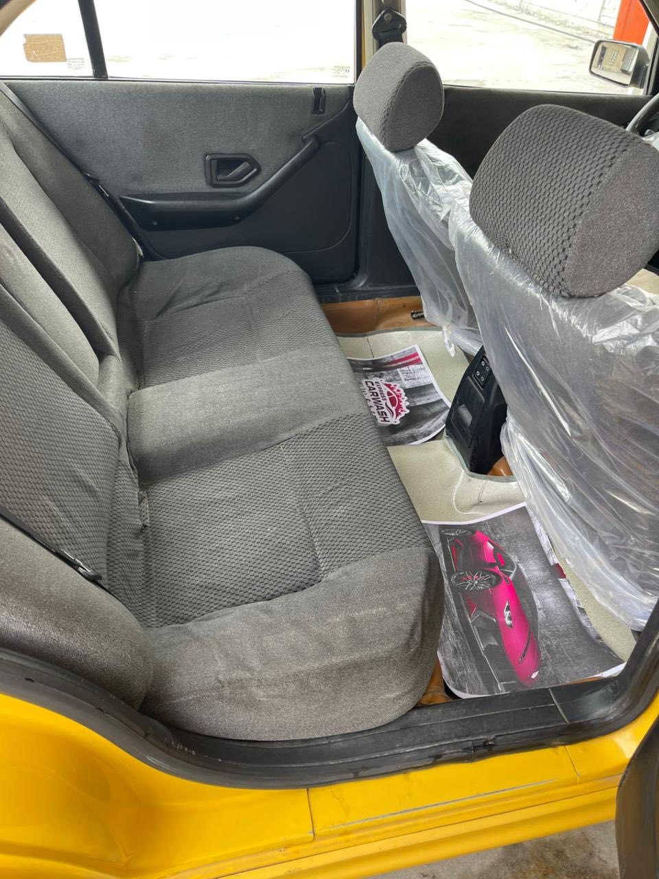 السلام عليكم 
بيجو بارص مديل ٢٠١٥ رقم بغداد انكليزي بيهة باب مبدلة فقط وخسفة بلبنيد موضحات بلصور ثنينهن كير محرك صدر تايرات كهربائيات كلة جديد  السعر ٤٨ السيارة باسمي تحويل ثاني يوم مكاني بغداد الغزالية رقمي ***********
