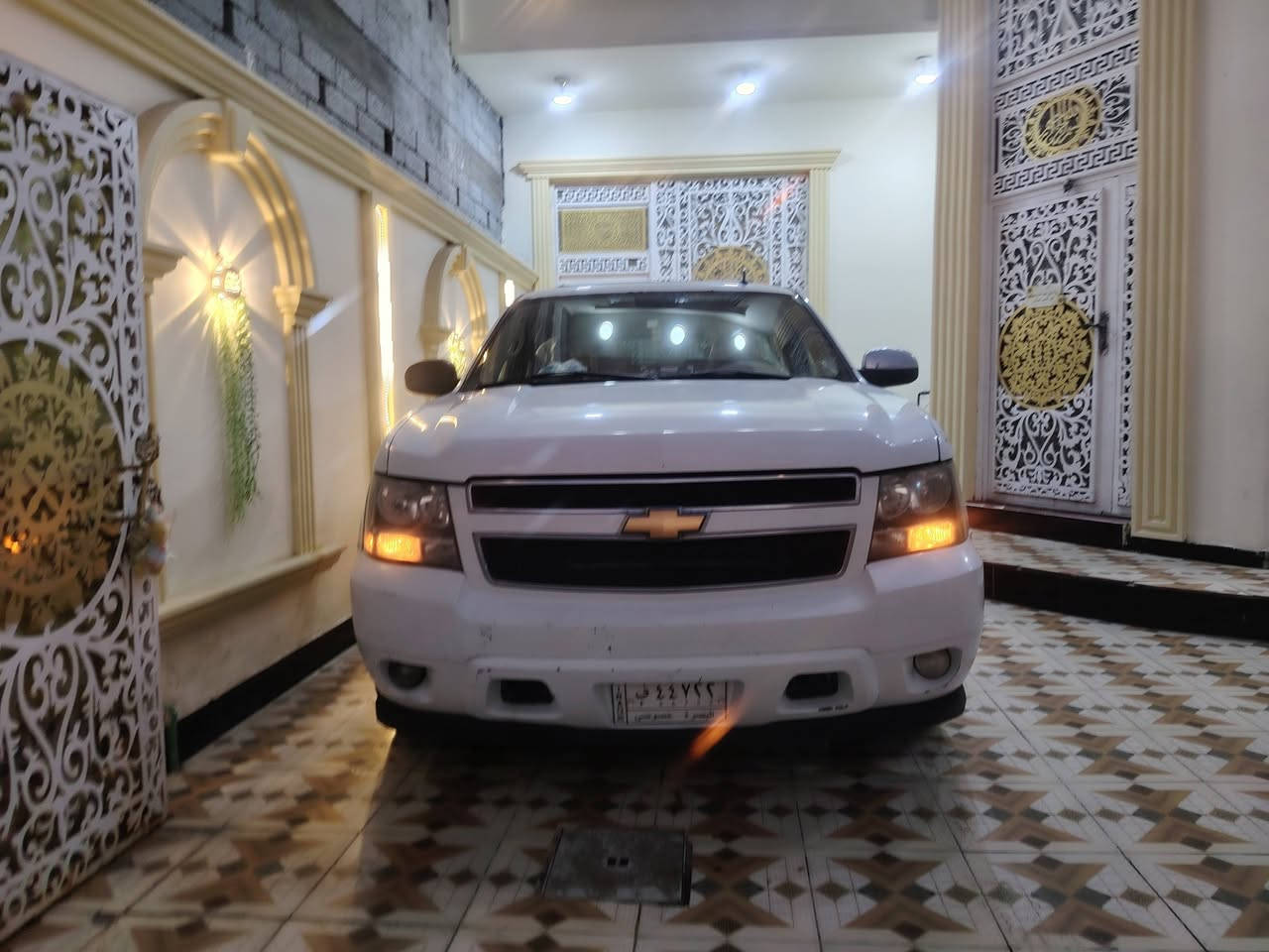 تاهو ابتر مديل ٢٠٠٧ وارد خليجي دواخل بيجي اصل طبله مكفول من ضربه وتبديل مكينه ٥٣٠٠ واكير حداديه تخم تاير سنتر لوك تبريد ثلج ثلاث قطع مرايات شفط حساسات خلفيه شاشه تحكم ستيرن سياره جاهزه رقم البصره مشروع وطني.   سعر ١٥٥ الاتصال على هذا رقم ***********
