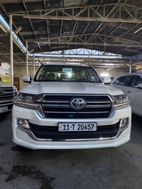 لاندكروز 2020 بريم اصلي مكفوله كفاله عامه  بريم اصلي شاشه سقف+ لدات دا...