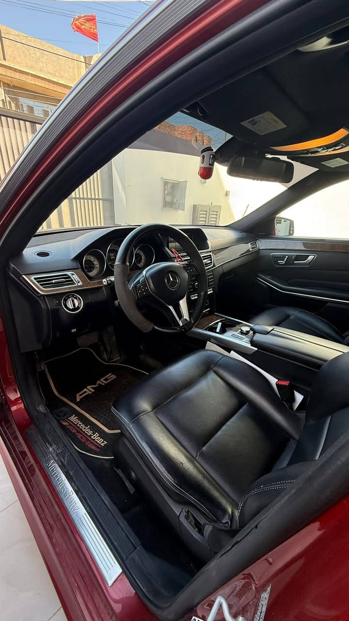 ‏Mercedes E350 2014 ( تو ويل )
حادث جاملغ خلفي سطحي بدون ايرباك 
مكينه 6 سلندر تنفس طبيعي 
فول مواصفات
سلايد
لايتات زينون داينمك اصل
دركة D
اوتو هولد 
كشنات كهرباء 
شفتات ستيرن
تدفئة كشنات
رادار امامي
رادار خلفي 
نقطة عمياء
سستم صوت هارمن كاردن
رقم بغداد ب اسمي 
السعر 205 وبيها مجال 
***********
***********
مكاني بابل الحله شارع 40
