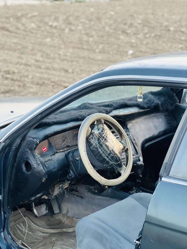 للبيع بطه حبل ما مگصوص گير محرك انطي بيهن شرط نضافتها 60بالميه سياره بس عايزها ترتيب
#السعر 11$ مال بيع وقفل مابيها مجال حتى لا تتعبني واتعبك الرقم: ***********
