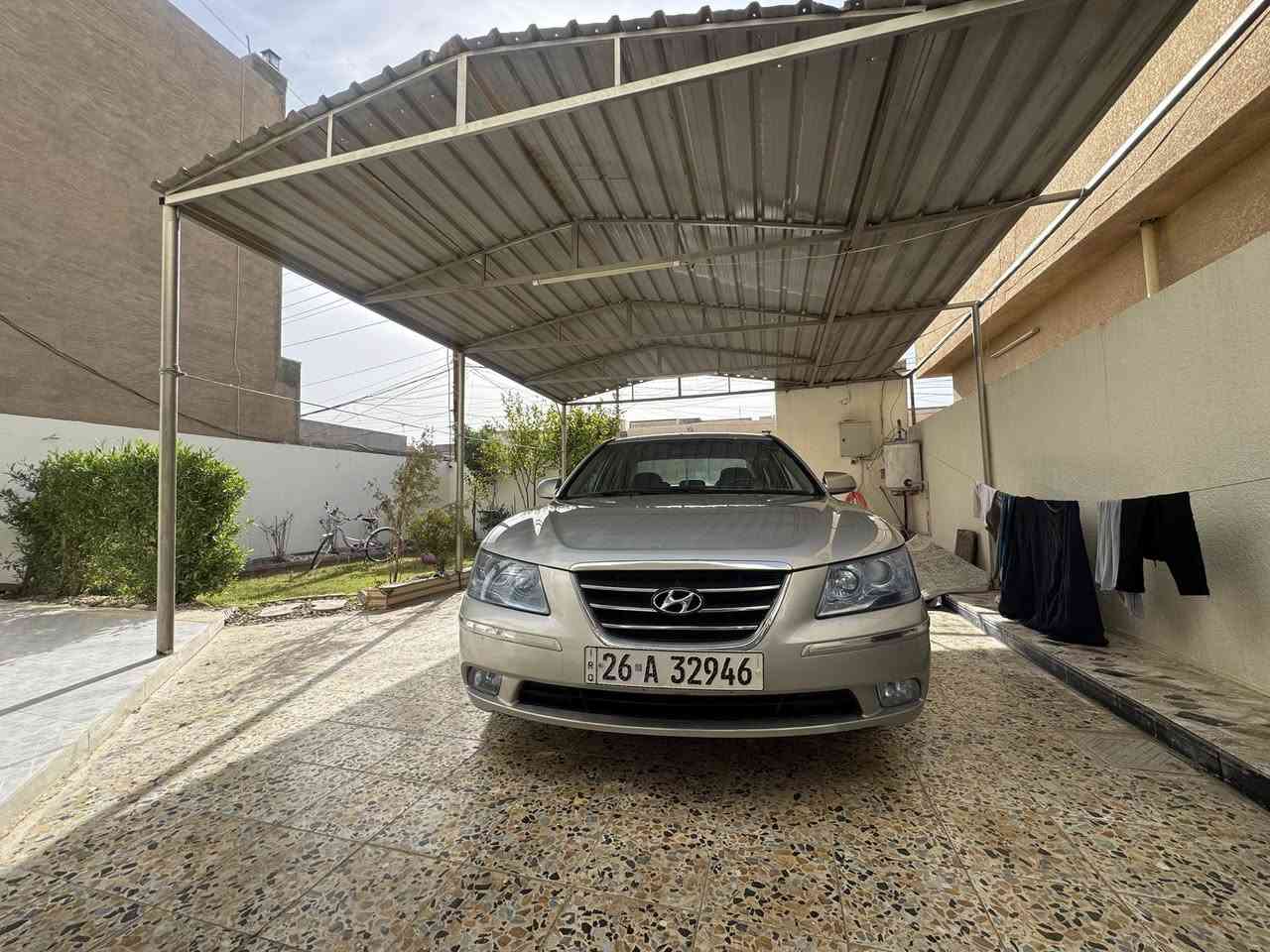 السلام عليكم للبيع سونتا
وارد امريكي موديل 2010 
محرك 2400 المرغوب
رقم انكليزي رقم وسنويه 2030
لون سلفر بدون تقحيل بدون بارد
مكينه شرط التبخير والصرف
كير جديد صدر خلفي امامي جديد السياره بدون اي نقص 
بجم كبس بدون ايرباك
ضرر جاملغ خلفي وقطعتي كلير 
السعر 117 مجال قليل 
العنوان تكريت القادسيه
*********** ‬
***********
