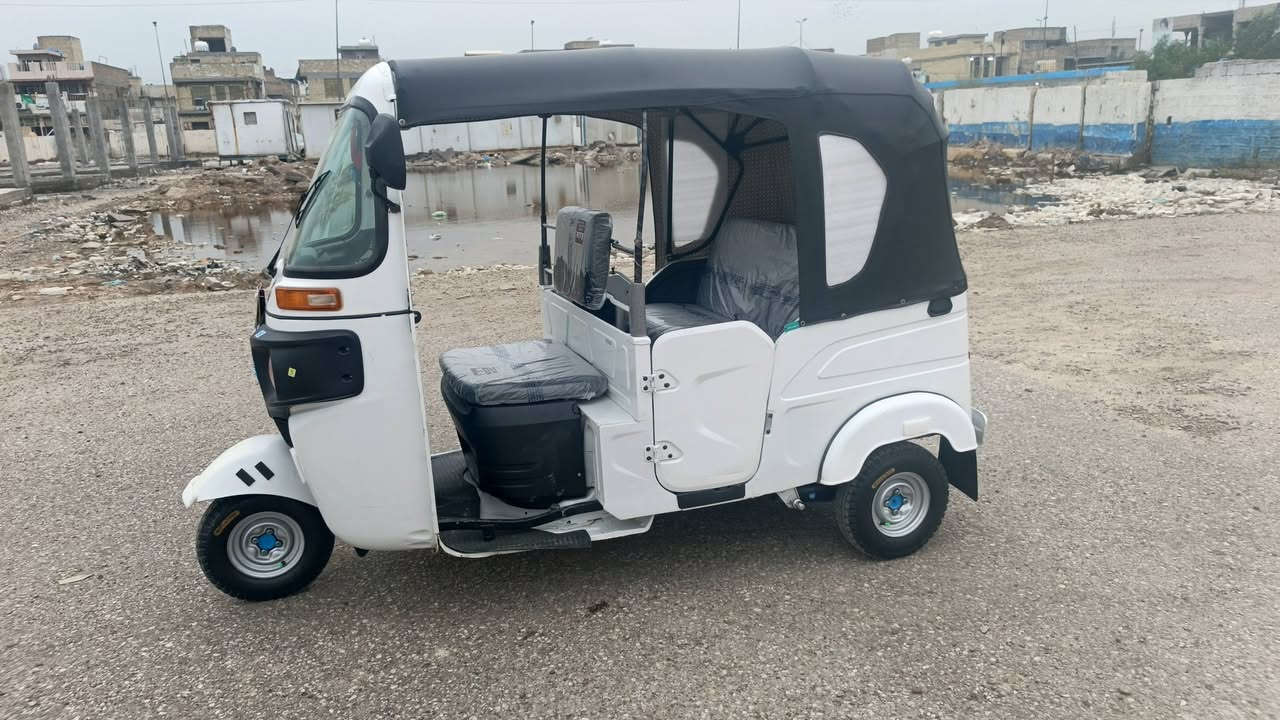 السلام عليكم تكتك للبيع موديل 22شهر 7رقم وسنويه تحويل ثاني يوم الكشر كفاله بس دوس العنوان بغداد حي طارق ***********
