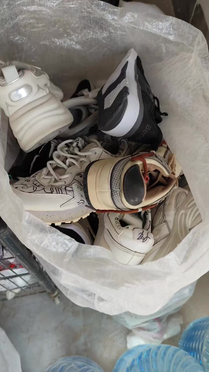 باله أوربيه للبيع وبيه مجال رجالي وكذالك ولادي الشرايي التواصل ع خاص


**إذا كنت صاحب هذا الإعلان وتريد حذفه لأي سبب، رجاءا أرسل رسالة إلى الدعم الفني**