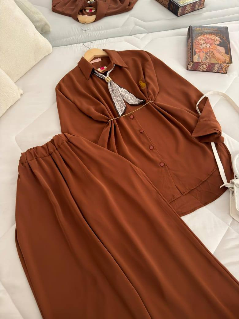 #كشخة #موديل_عراقي #تنسيقات_ملابس #ازياء_نسائية #نيلي #اناقة #ستايل_جامعي #العراق #بغداد #تنسيقات_بنات

بّـسًـمِ آلَلَهِ آلَرَحًـمِـن آلُرحٍيَم 🌹🍃

أللهم أرزقنا رزقًا حلالا طيبا مبارك فيه ولا تجعلنا نحتاج لغيرك 🤲 🤍
ـــــــــــــــــــــــــــــــــــــــــــــ
لل جمال عنوان 🫰🏻🎓🍂

اونسكم بل موديلات الحلوه 🤓✨

حيل نازك بل لبس 

خامه دبي كوالتي عالي   
         
القياسات 38-40-42-44-46
كل هاذ الجمال


**إذا كنت صاحب هذا الإعلان وتريد حذفه لأي سبب، رجاءا أرسل رسالة إلى الدعم الفني**