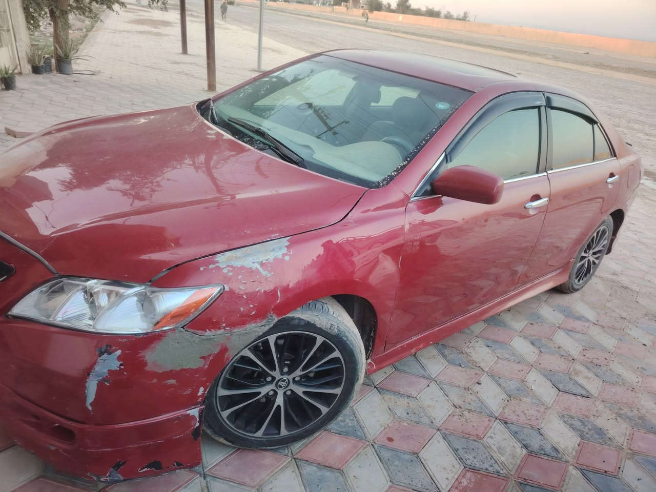 السياره مصبوغه عام بدون معجون وعظمه بلاديه التكم سليمه وع وضع الشركه ضربته التكمه السكن وبيه داخل  يعني تكمه وحده فقط متضرره مكينه ٢٤٠٠ مال كصه
مكان السياره تكريت
السعر ٨٥$
وتساب ***********
