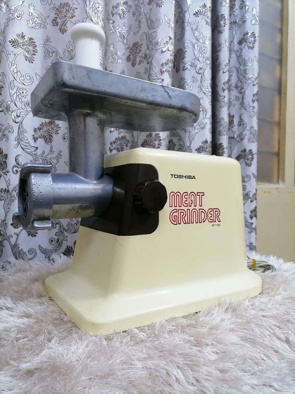 السلام عليكم ورحمة الله وبركاته جبنالكم تحفه فنيه من اندر النوادر مثراما توشيبا ياباني اصلي توزيع أسواق المركزيه الحره استيراد المنشاه العامه التجارية العراقية شرط الشغل شرط النظافه كامله ما بيها نقص او عيب للبيع السعر خاص مكان موصل يوجد توصيل كافه محافظة العراق وهذا رقمي *********** موجود واتساب علا هذا الرقم
