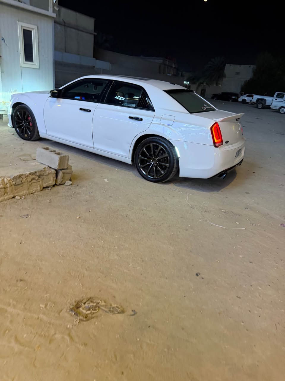 للبيع اوباما 2016 S 
فول مواصفات بانوراما السياره وارد كندي داخله كفاله سابقا وهنا صار بيها حادث بچم وتصليح درجة اولى السياره ماشية 140 الف  وبيها طخة باب خلف السايق باقية عل حطتها مامصلحها السياره جاهزة من تخم تاير ومنظومة ماء جديدة وبراد دهن جديد السياره جاهزة عل آخر حبايه السعر 190 وبيها مجال قليل البصرة, العراق


**إذا كنت صاحب هذا الإعلان وتريد حذفه لأي سبب، رجاءا أرسل رسالة إلى الدعم الفني**