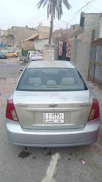 يا الله السلام عليكم ورحمة الله وبركاته 
سيارة سوزوكي فورينزا موديل 2007
لون رصاصي رقم بغداد مشروع وطني
محرك و كير وضفاير في حالة جيده
تبريد شغال ومنضومة كاملة جديده ذاك الموسم شديتها وحالياً انزرف عندي البوري وطار الغاز فقط هذا يتبدل 
حدادية صدر امامي خلفي في حالة جيده
تخم تايرات ممتاز ويل كب في حالة جيده 
ادامة كاملة مكملة للمحرك عندي صوره للصرفيات 
كهربائيات كلشي شغال وبالمضبوط 
كشرها حلو بس يرادله شويه ترتيب مثل ما موضح بالصور
السياره عليها غرامات 200 الف ينزل من سعرها
السعر : 55 
الرقم : (***********)
مكاني : بغداد
