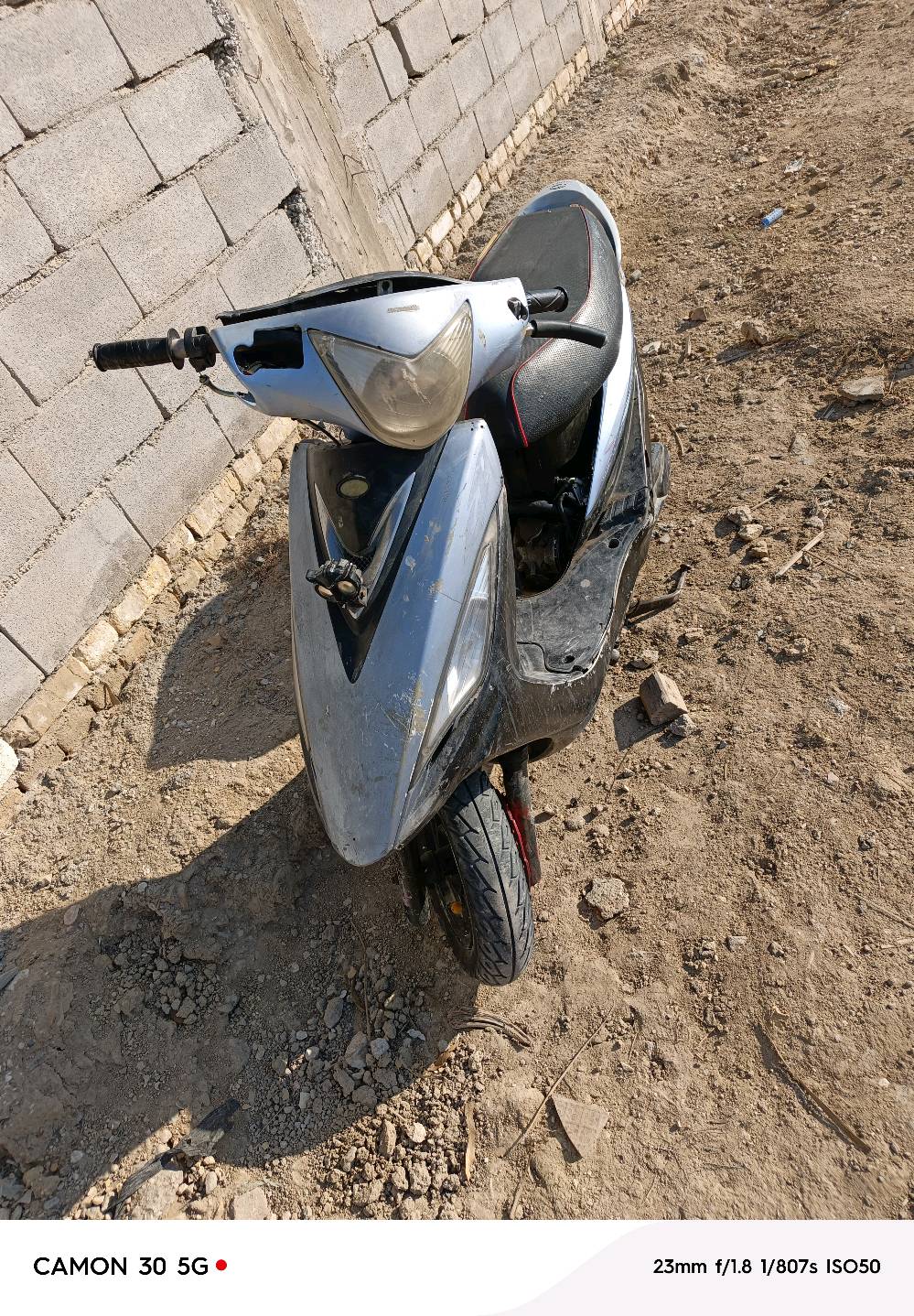 دراجه كايمه. بس نضيفه كلش السعر 200 وبيها مجاال للطيبين المكان ذي قار سوق الشيوخ 