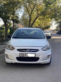 للبيع فقط هيونداي اكسنت 2013 خليجي مكفولة من الصبغ والتبديل ماشية 127 ...