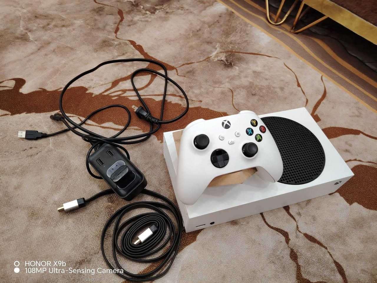 سلام علیکم جهاز اکس بوکس سيريس اس نضافت الجهاز 90 100 ويا كورتونة ويا شاحنة مال جوستك الجهاز شرط الفحص مكان الدورة جهاز رايدة 390 بي مجال رقم التراصل ( ***********) بي واتساب
