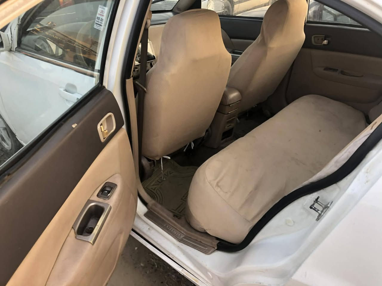 شيري A 5 موديل 2013 باسم شركه رقم اربيل الشركه تريد 5اوراق وتحولها  كير اوتو وعادي 
سياره جاهزه وحلوة ونضيفه تبريد تتدفئه كهربائيات ماناقصها شي السعر 28 وبيها مجال بسيط


**إذا كنت صاحب هذا الإعلان وتريد حذفه لأي سبب، رجاءا أرسل رسالة إلى الدعم الفني**