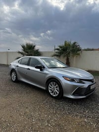 كامري LE • ٢٠٢٣ • ١٣٠٠٠٠ كم