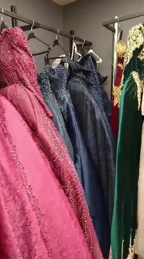 ✨️شروة فستان زفاف ️كميه 200 قطعه 
✨️السعر  18$ فقط  حصرا هاد سعر ع كامل كميه
✨️ملاحظه فيها مستعمل وفيها جديد
باقي صور وفيديوهات على الوتس👇
+905377654036


**إذا كنت صاحب هذا الإعلان وتريد حذفه لأي سبب، رجاءا أرسل رسالة إلى الدعم الفني**
