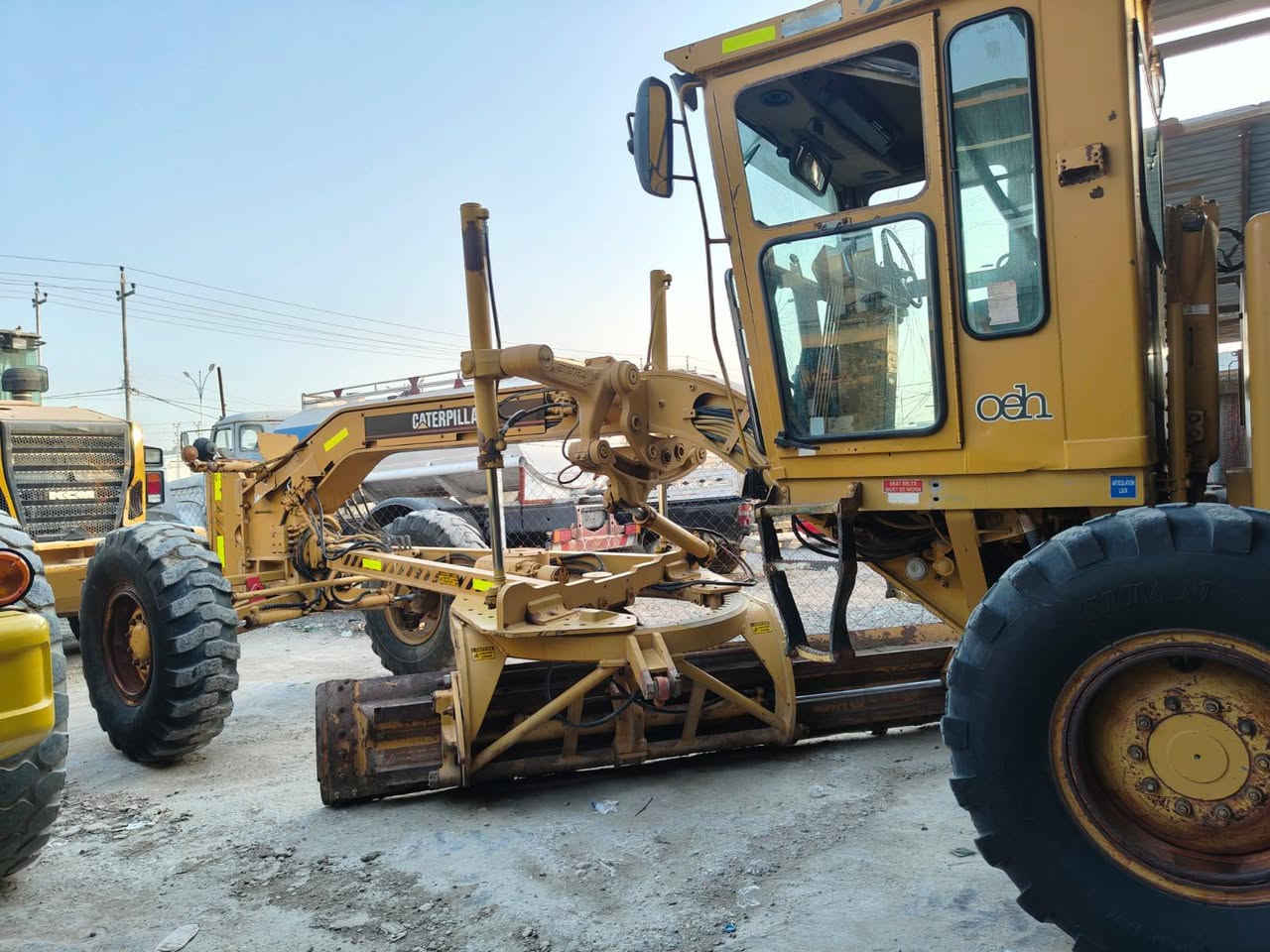 بسم الله الرحمن الرحيم.                                                 للبيع كريدر G12.                                                        وارد امريكي منفيز                                                           مكفوله كفاله عامه كير مضخه  اكسنات محرك                       ساعات العمل 2الف ساعه                                               مكان ناصريه مركز المدينه الواحئ.                                     رقم التواصل ***********
