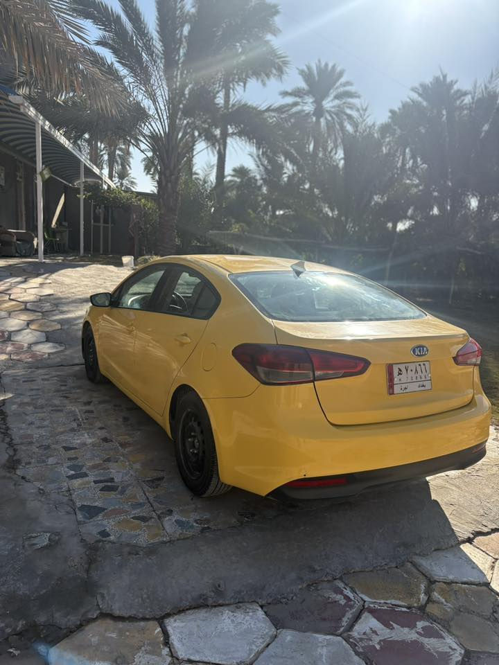 للبيع فورتي ٢٠١٧ امريكي رقم بغداد حادث خفيف مكينه كير كفاله وضمان تخم تاير جديد سياره جاهزه من كلشي بيهه منضومة غاز  السعر ١٢٠ ورقه وبيهه مجال 
***********
