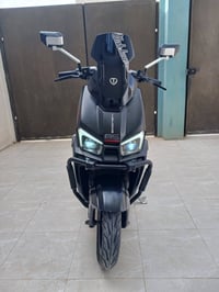 ماطور ريان صاعقه للبيع جدأ جدأ نظيف وعلى ايدي تاريخ الشراء مع وصل شراء...