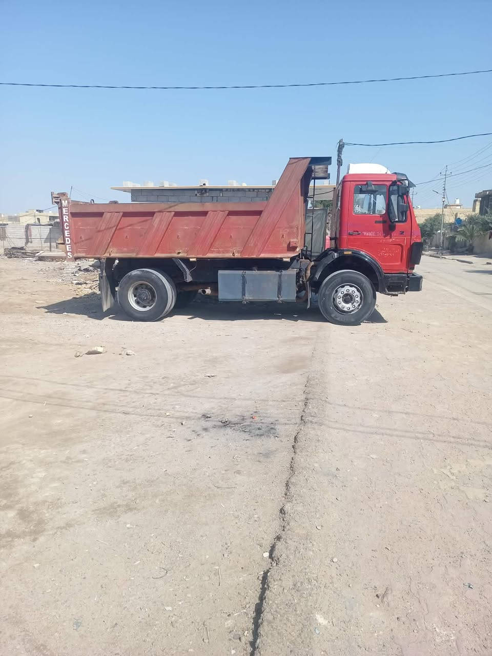 البي للبيع موديل 90 مكينه 8 كير 25 اكسن جيف رقم انگليزي سنويه 2030 مكان السياره ميسان  للاستفسار الاتصال على الرقم ***********
