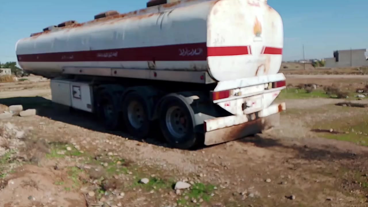 تانكر 36 الف بيع مستعجل دناكير 13 مربع تركي جوبليس جاهز للشغل فقط تايرات جوى النص عمر قفلو 35 ورقه بلاش سعر حديد سكراب مكاني موصل ***********
