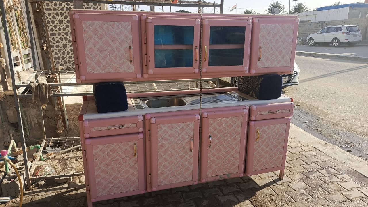 كاونترات مستعمله نضيفه للبيع
مترتين سنك ومتر ونص سنك
نجف حي الرحمه شارع٢٠ مجمع العائله او مجمع ابو محمد ***********
