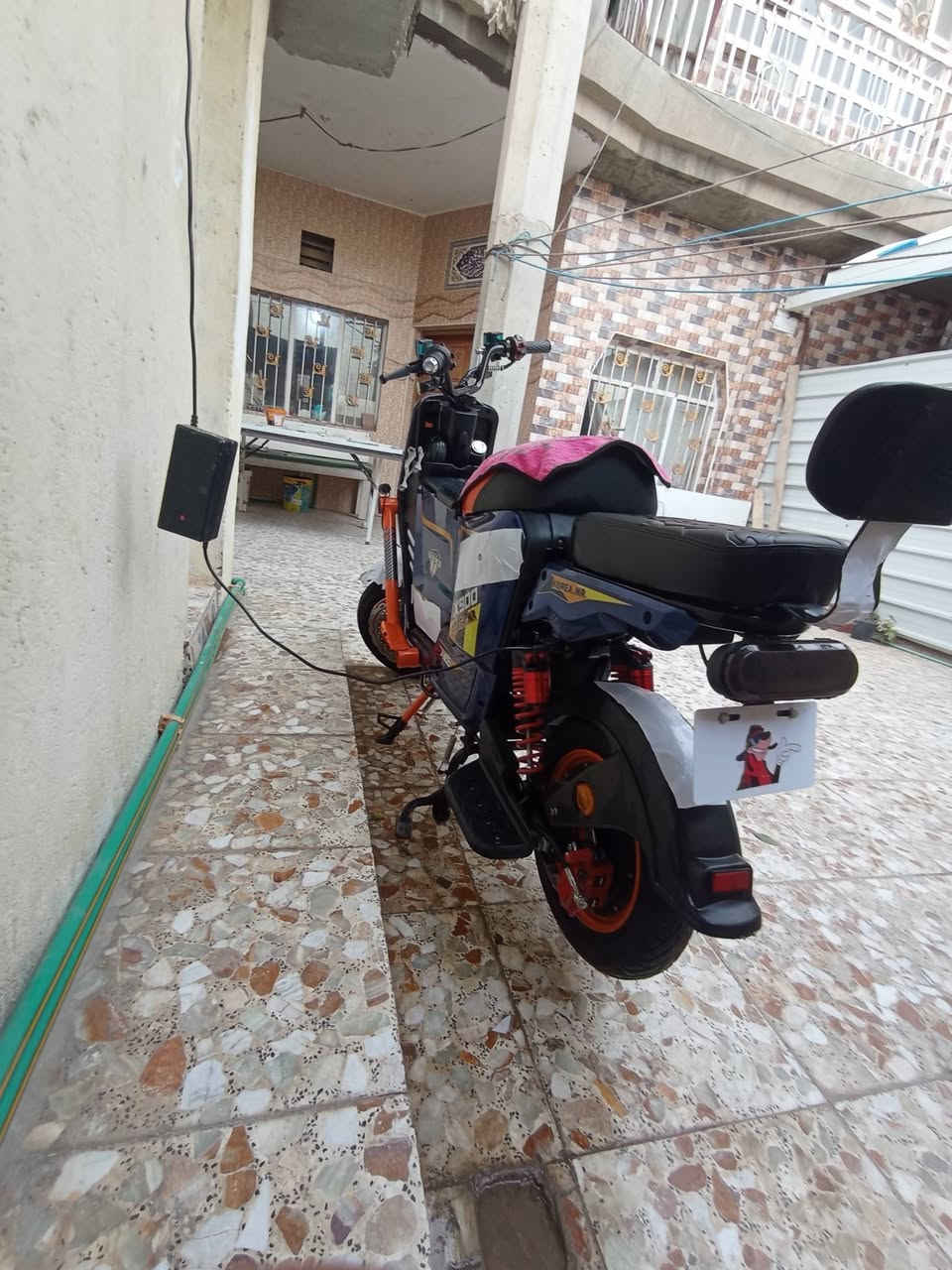 السلام عليكم دراجه شحن للبيع دراجه نضيفه او ذا مراوس عادي مكاني حله شارع 80 الي يريد خص


**إذا كنت صاحب هذا الإعلان وتريد حذفه لأي سبب، رجاءا أرسل رسالة إلى الدعم الفني**