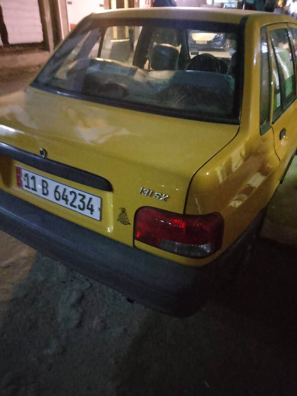 السلام عليكم. سايبا موديل 12 بسمي كير مكينه دوشمه شواصي خير من الله بلاديه السياره بيها بس جاملغ امامي مبدل للجماليه بس قطرت خياس مابيها كهربائيات شغاله تدفئه شغاله. العنوان الدوره شارع 60. السعر 37 وبيها مجال حك الجيه. رقمي ***********. مايعجبك المنشور اعبره كلشي بسوك موجود
