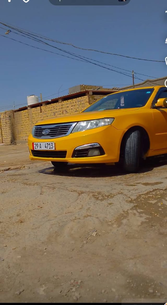 سلام عليكم ابتما 2010ورد امريكي حادث بس جاملغ جيهت السايق حداديه محرك كير تبريد تخم تاير محرك برغي  مامفتوح بيه مكان الحمزه الشرقي السعر 115وبيه مجال *********** الطبين خاص مااجاوب غاز بانزين
