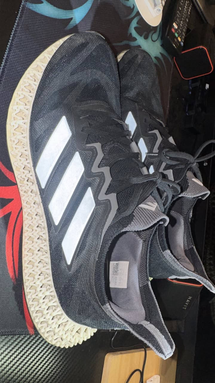 سلام عليكم
حذاء 4D 
قياس43
نظافة95‎%‎
العنوان بغداد
اصلي


**إذا كنت صاحب هذا الإعلان وتريد حذفه لأي سبب، رجاءا أرسل رسالة إلى الدعم الفني**