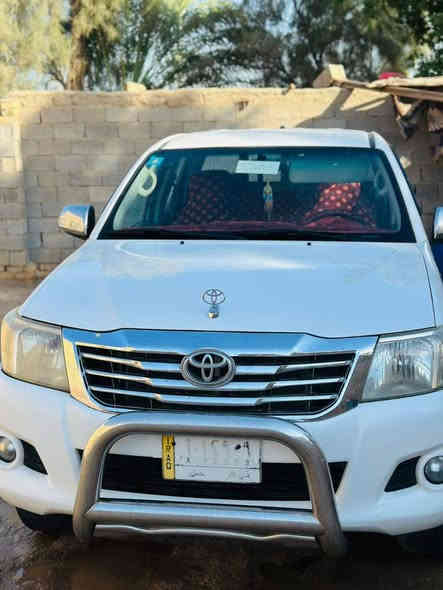 فور ويل 2014 مكفوله
رقم ذي قار بسمي  مكانهه قلعه سكر 
السعر 210 وبينه مجال 
الاتصال ع الرقم ***********
