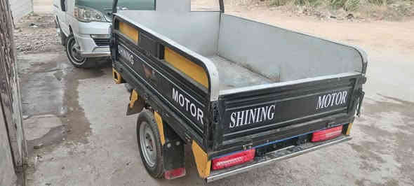 ستوته للبيع موديل 21 فول نضافه كلها عل البلاد هندر كهربائيات سلف كلها شغاله أوراق  اصوليه السعر 1750 وبيها مجال العنوان مشروع الوحدة ***********
