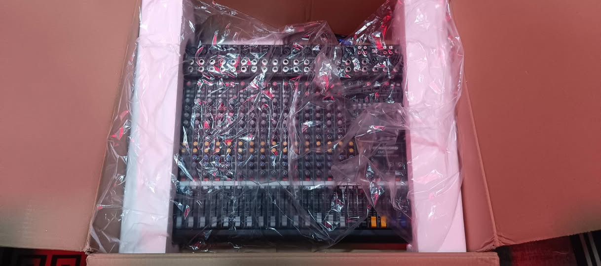 جهاز اصلي للبيع 1600 خرس


**إذا كنت صاحب هذا الإعلان وتريد حذفه لأي سبب، رجاءا أرسل رسالة إلى الدعم الفني**