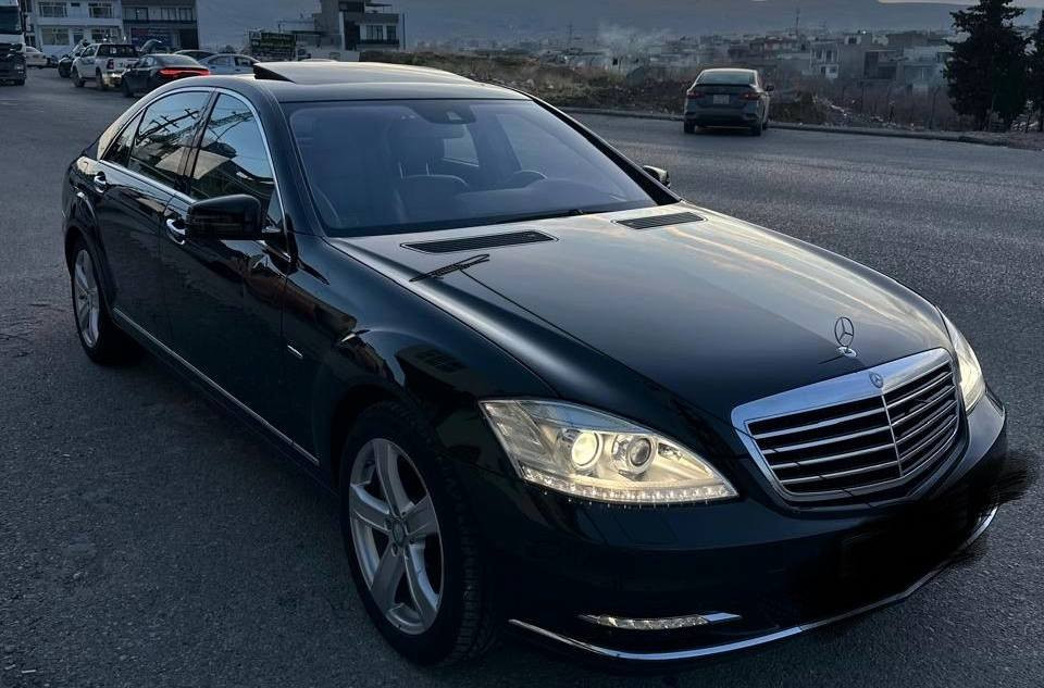 مرسيدس S كلاس موديل 2012
• الممشى: 43 ألف حقيقي
• السيارة بحالة جديدة جداً
• الأدوات كاملة ومشمولة بالقرار الجديد
• حالياً مقدمين استمارة بغداد
الحالة:
• السيارة نظيفة جداً
• مكينة وقير بحالة ممتازة
الموقع: السليمانية

رقم الهاتف ***********
