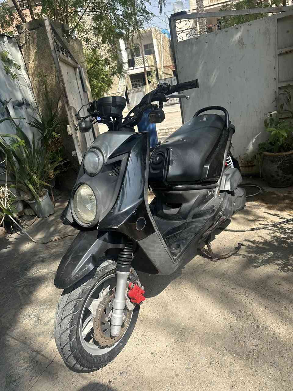 السلام عليكم  جبلي 2011 للبيع مكينه بلاديه برغي مامفتوح بيها كلها ع البلاد  كفرات بيها شخوط شلعه معدل خير من الله مكانها زعفرانيه  ***********
