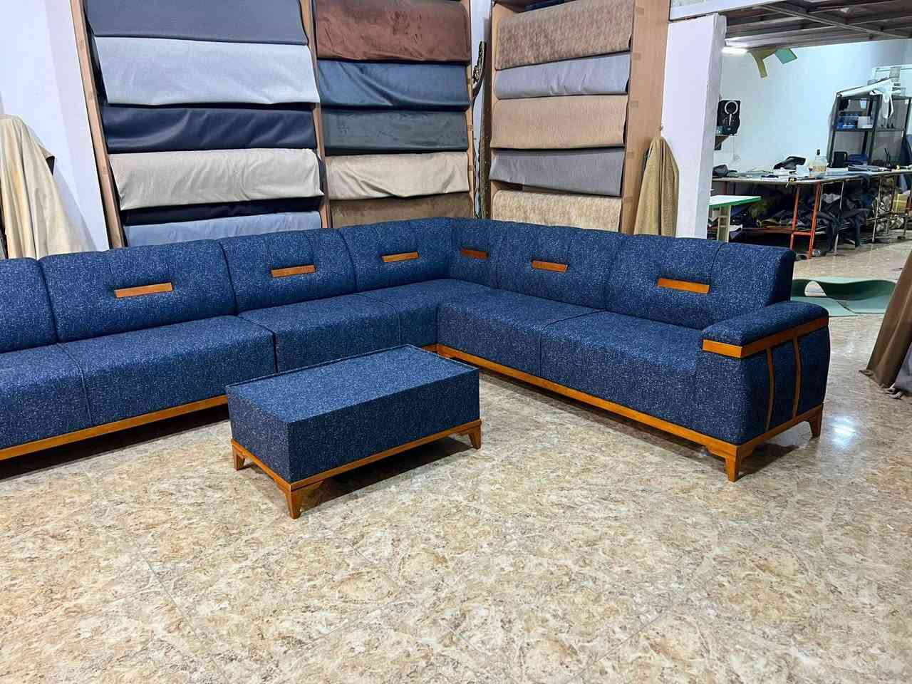 معمل ومعرض دوميز يرحب بكم يعلن عن استقبال طالبتكم خلال شهر رمضان الكريم
اجود انواع الاخشاب والاسفنج العراقي مع احدث الموديلات ضمان حقيقي يصل إلى 6سنوات 

على كافه الموديلات.   للاتصال ***********
