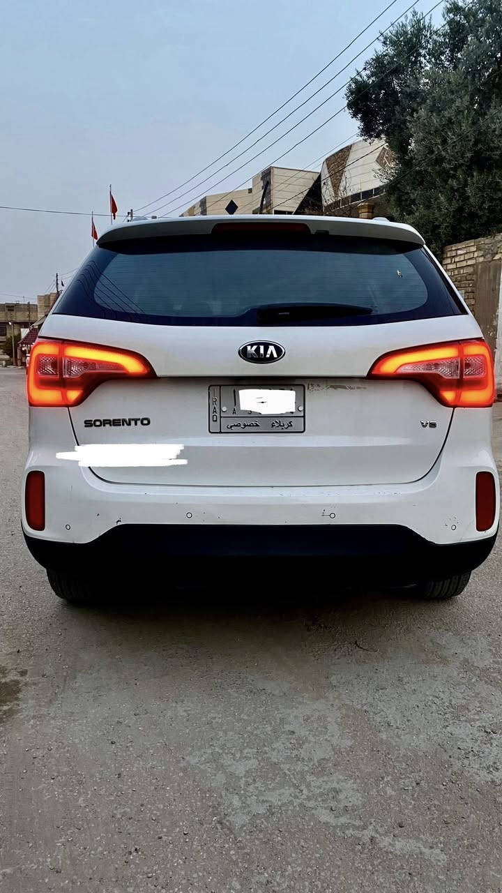 لسلام عليكم
سورنتو 2014 "خليجي"
6سلندر مكينه٣٥٠٠ 
٧راكب٣ قطع تبريد فول مواصفات كلين مكفوله 
باسمي تحويل مباشر 
سعرها١٨٥  بيها مجال مكانها كربلاء طويريج 
اتصال+واتساب 
***********
