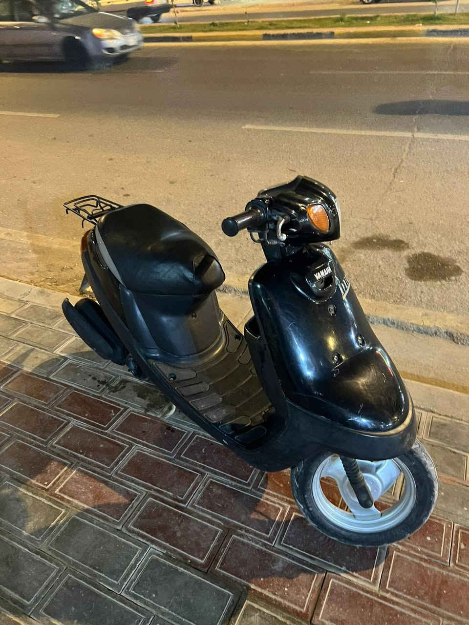 سلام عليكم هاي الدراجاه للبيع سعر 400وبيها مجال ***********
