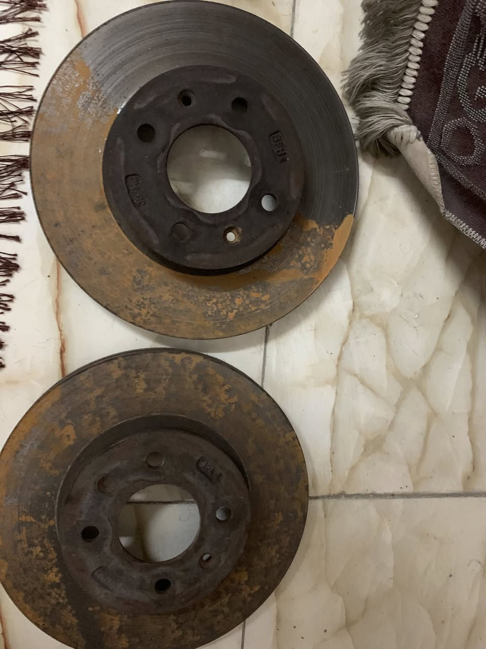 ياالله السلام عليكم اخوان من رخصة الادمن المحترم غراض اكسنت عنباراصلي مال كصة وفج مال كصة اصلي وزوج فلنجات اصلية بس يرادلهن تصفير رايدهن ب100والي يحب يتصل***********
