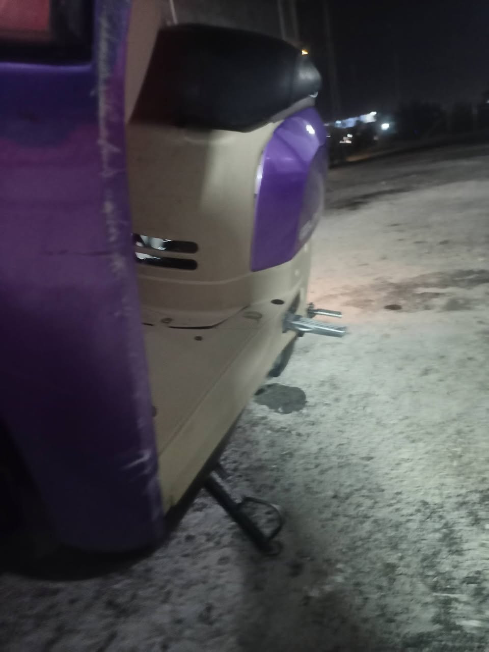 سلام عليكم من رخصت مدير الكروب درجة بوليس للبيع سعر 700وبيها مجال لاطيبين درجة نضيفها شوفت عينك الاستفسار ‏‪‪***********‬‬‏
