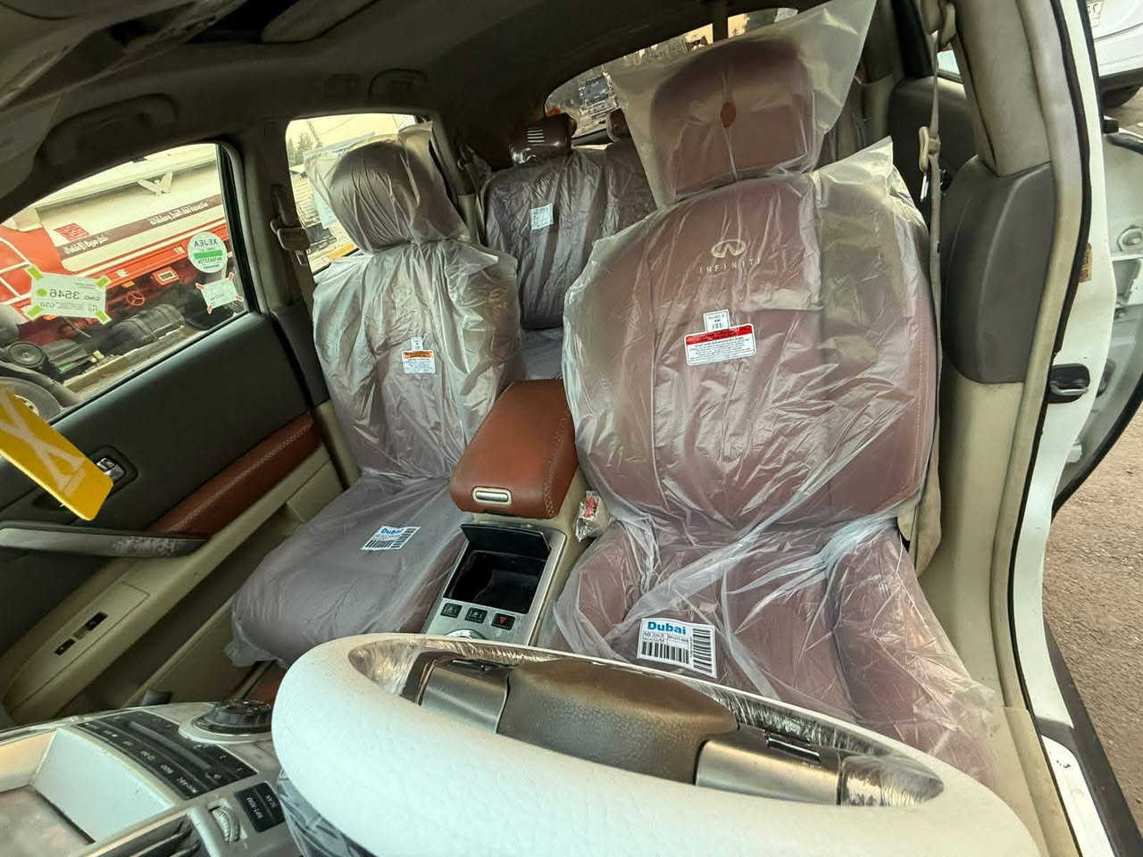 السلام عليكم للبيع انفنتي موديل 2007 السياره جاهزه فول مواصفات مكفولا ضربه صبغ كير محرك كفاله تخم تاير جديد تبريد ثلج رقم بابل نكليزي بسمي هزه جديده  صدر جديد سياره احلا من صور السعر 83 بيها مجال مكاني بغداد ***********
