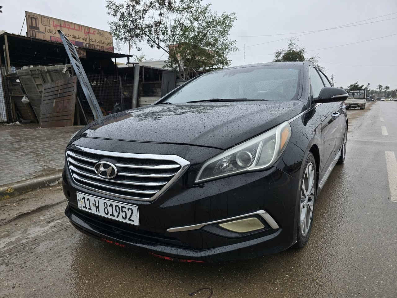 سوناتا ٢٠١٥  فوول مواصفات رقم بغداد دولي هزه فحص رقم جديد بانوراما بصمه تشغيل بصمه أبواب شاشه كبيرا كامرا دواره كشنات كهرباء خزن مموري جلد تدفئة تبريد كشنات تبريد شاشه فوول تحكمات اشاير بلمري كير محرك تبريد جديد حادثه جاملغ وبنيد السياره جاهزه السعر   105 الاتصال ***********
