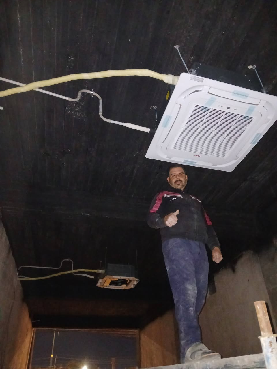 تنصيب سبالت توسوت كاسيت ثلاث طن انفيرتر
اخوكم ابو شمس***********
