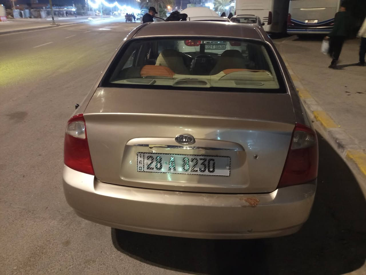 سلام عليكم سيراتو للبيع الموديل 2004
ستوها صاعده هزه السياره جاهزه تبريد حداديه كير محرك 
خير من الله مكان السياره نجف السعر 
***********
