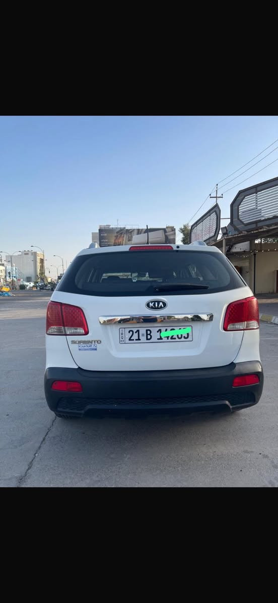 كيا سورينتو موديل 2012 خليجي 7 راكب محرك 4 سلندر  دوش 2400 رقم سليمانية و بأسمي سنوية جديدة السيارة جاهزة محرك و كير و تبريد مكفولة بيه صبغ محدد بالصورة بدون دواخل مع بونيد امبدل ابلادي
السعر ١٤٢ للاستفسار ***********
