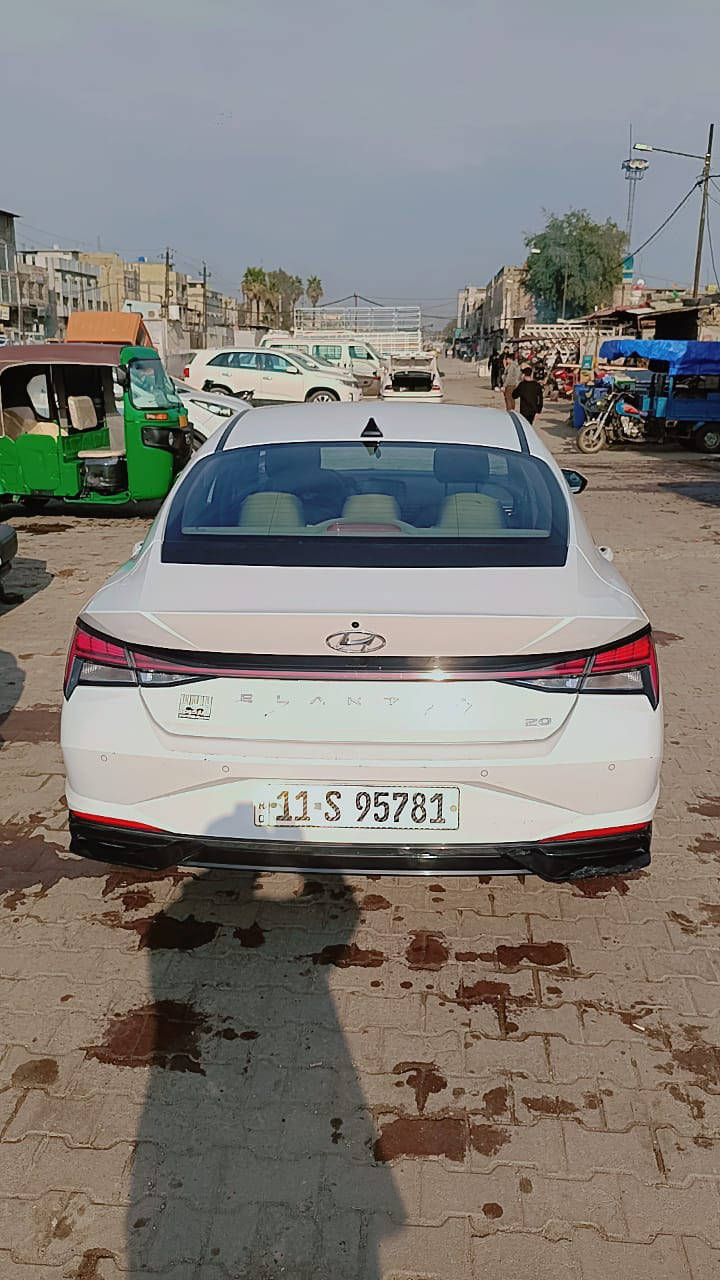 سلام عليكم
النترا 2022 للبيع وراد خليجي

فول مواصفات 

بصمه ابواب 

تشغيل عن بعد

اشاير ترحيب بعد بيه مواصفات ماشيه 50 

السعر ١٦٥ 

***********
