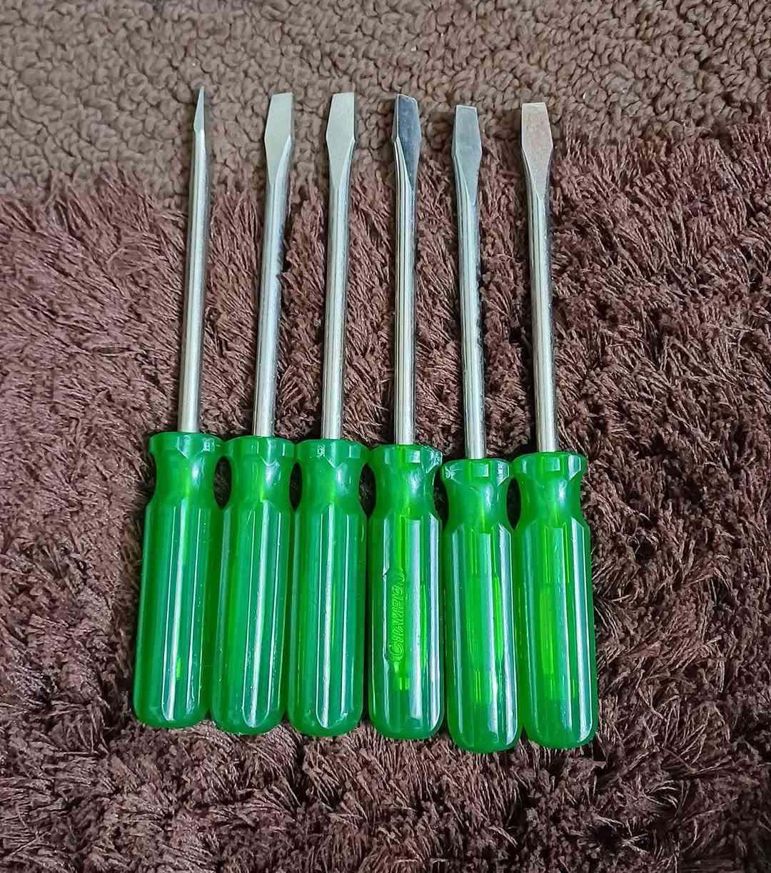 للبيع شلعة وحدة قياسات مختلفة .
باقي التفاصيل خاص


**إذا كنت صاحب هذا الإعلان وتريد حذفه لأي سبب، رجاءا أرسل رسالة إلى الدعم الفني**