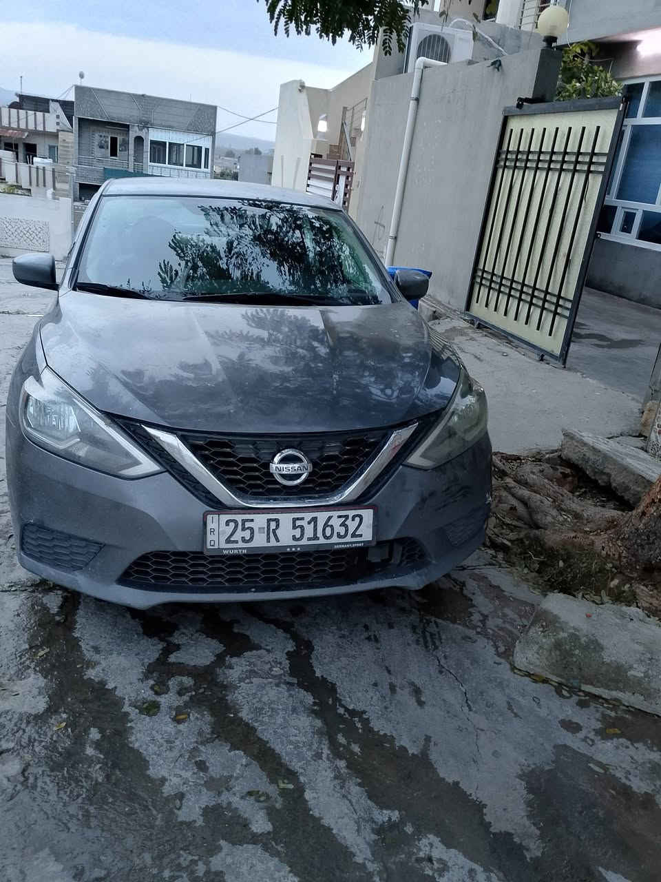 نيسان  سنترا موديل 2018 رقم كركوك بسمي .بيها ثلاث قطعا بدون دواخل .رقم ٲوربي .سعر118  بیها مجال .***********
